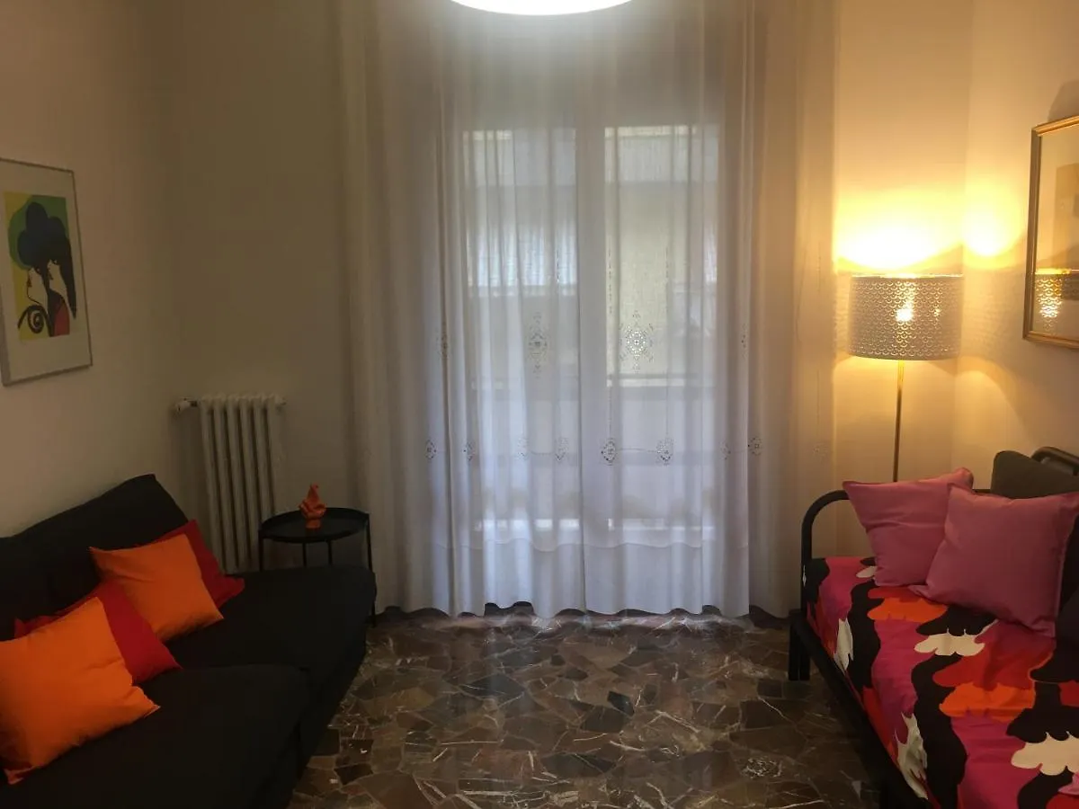 Marie Home Florence 스칸디치 아파트